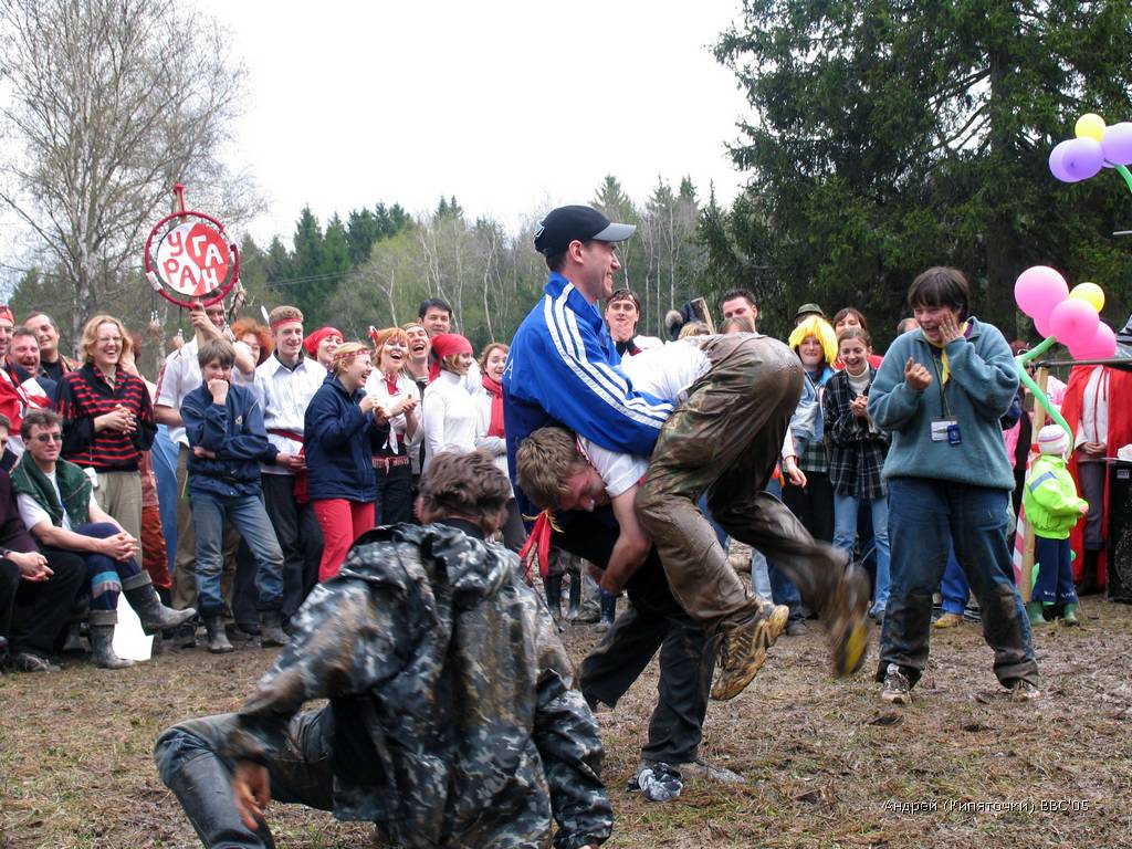 vystuplenie---sovmestnoe---kipyat__andr__-spektakl_ekspromtom_draka-2005_05_09_13_16_58.jpg